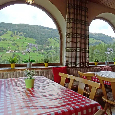 Chalet Wanderlust بيت للعطل